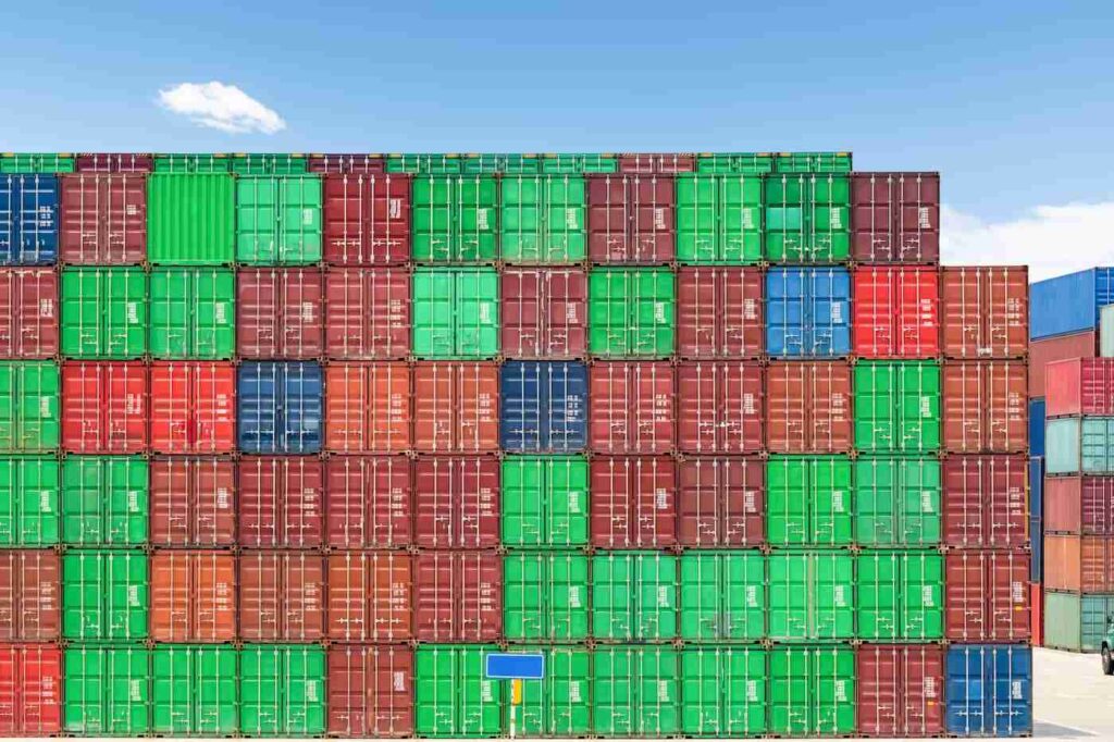 How Does Container Haulage Work? A Complete Guide for Businesses